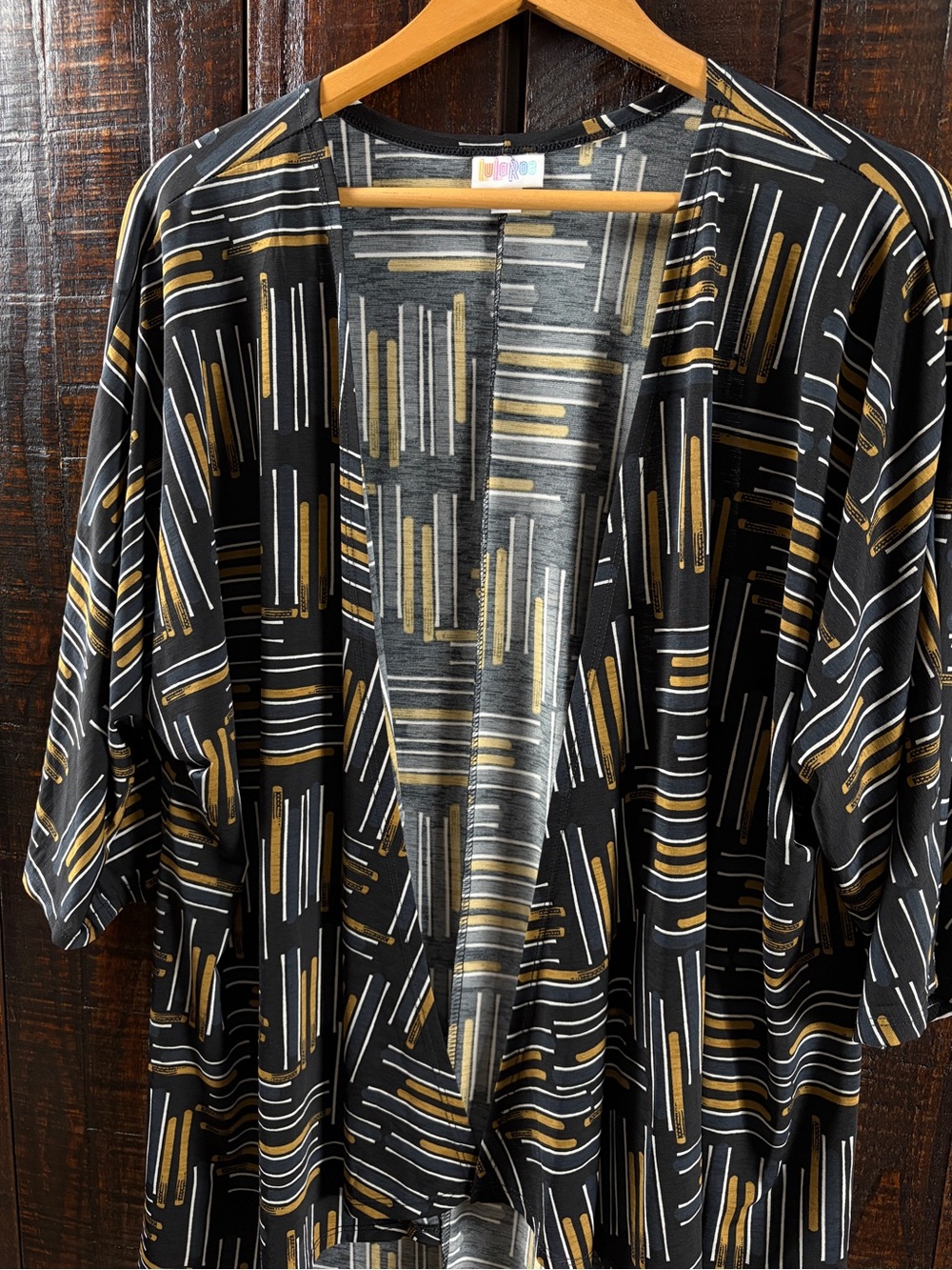 LuLaRoe Pattern Striped Drapey Open Cardigan Medium - Picture 3 of 5